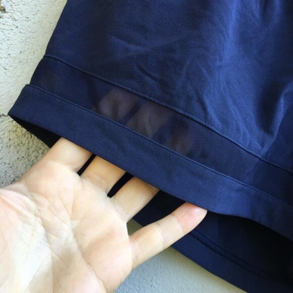 RARE Lululemon Pace Perfect Short 3" Midnight Navy - Picture 6 of 7